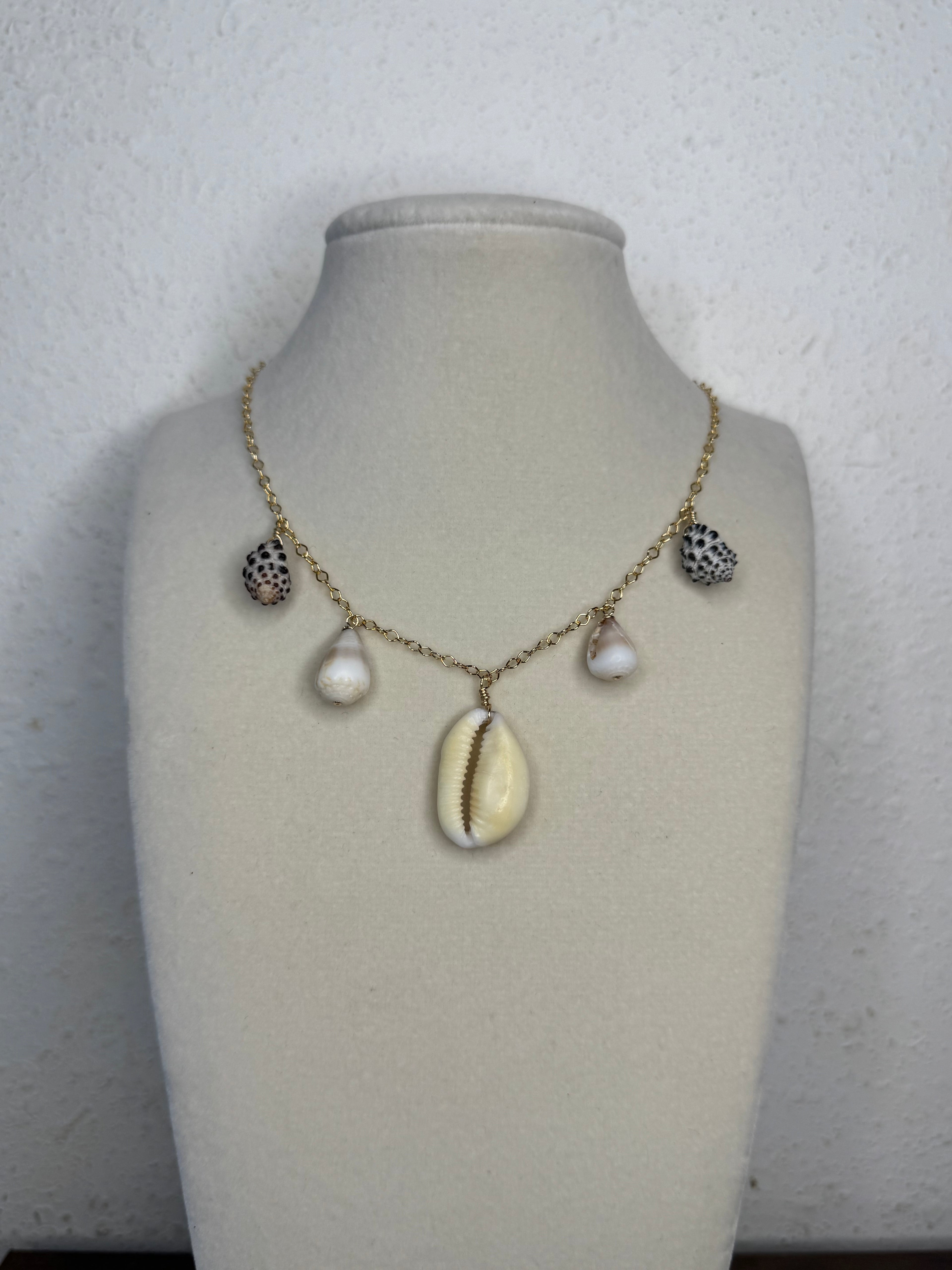 Shell Stack Necklace