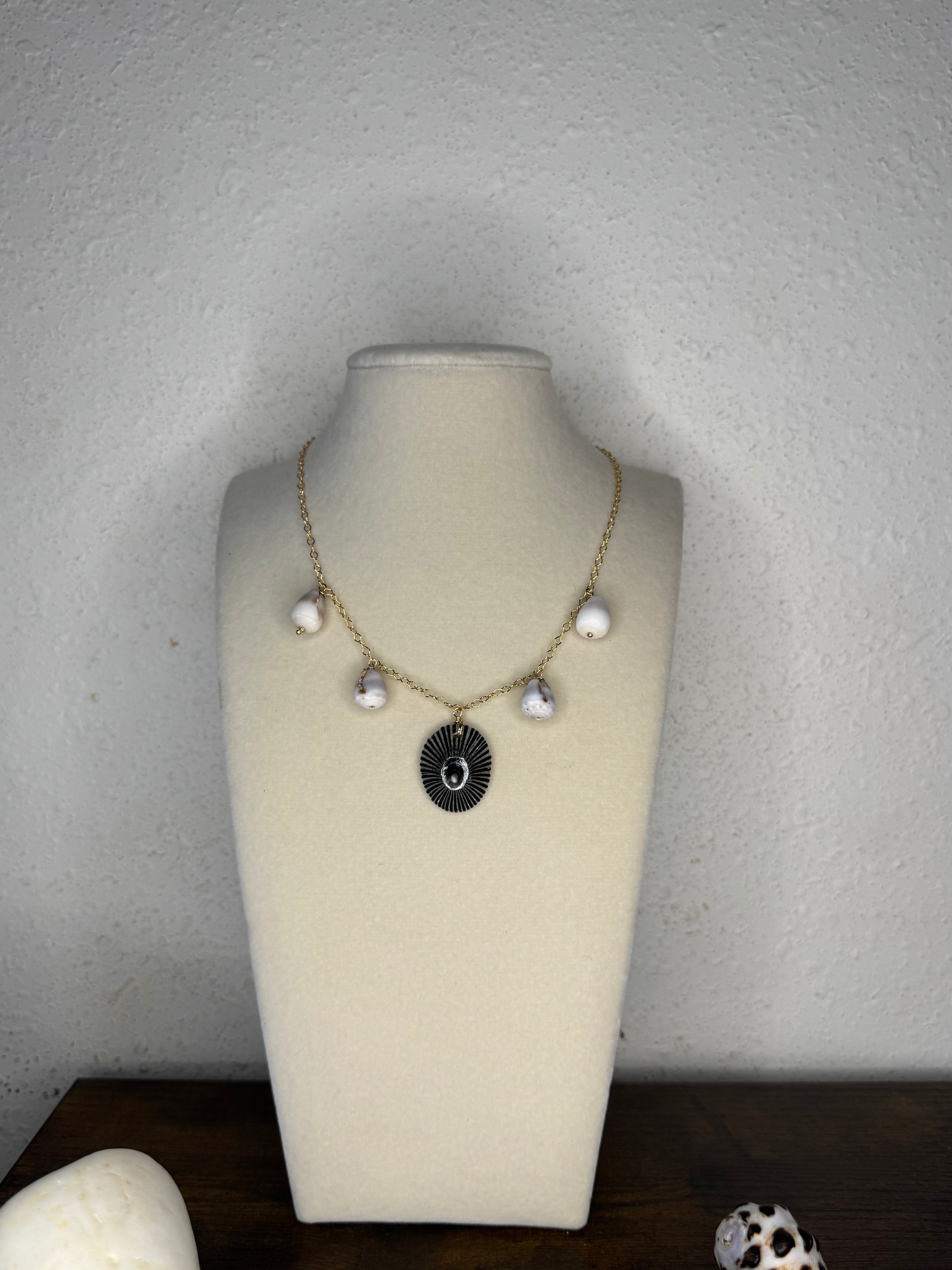 ‘Opihi Shell Stack Necklace