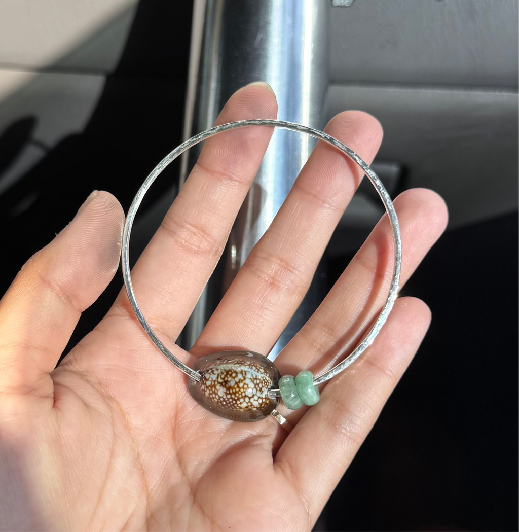 Single Cowrie Bangle