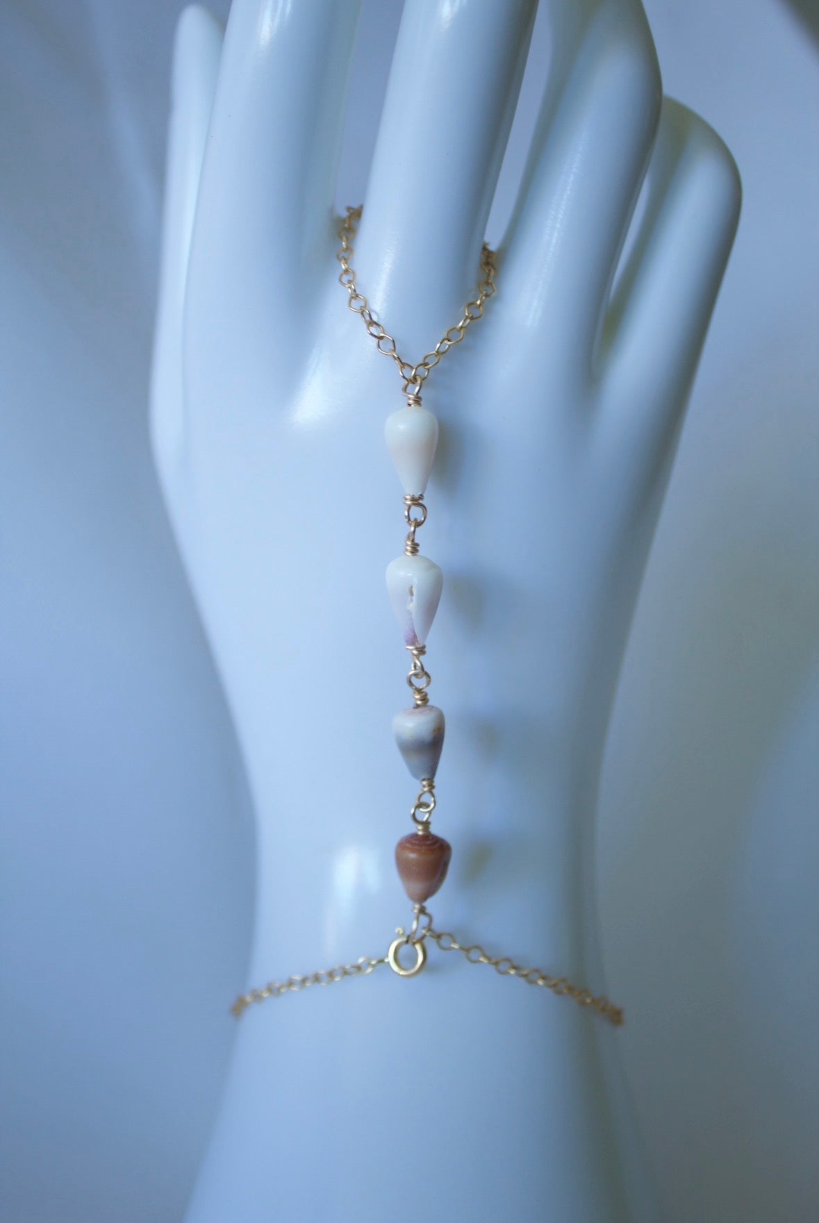 Handchain Tiny Shells