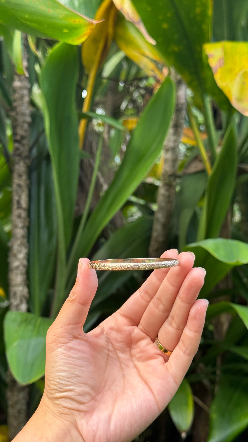 4mm Hawaiian Bangle *PREORDER*