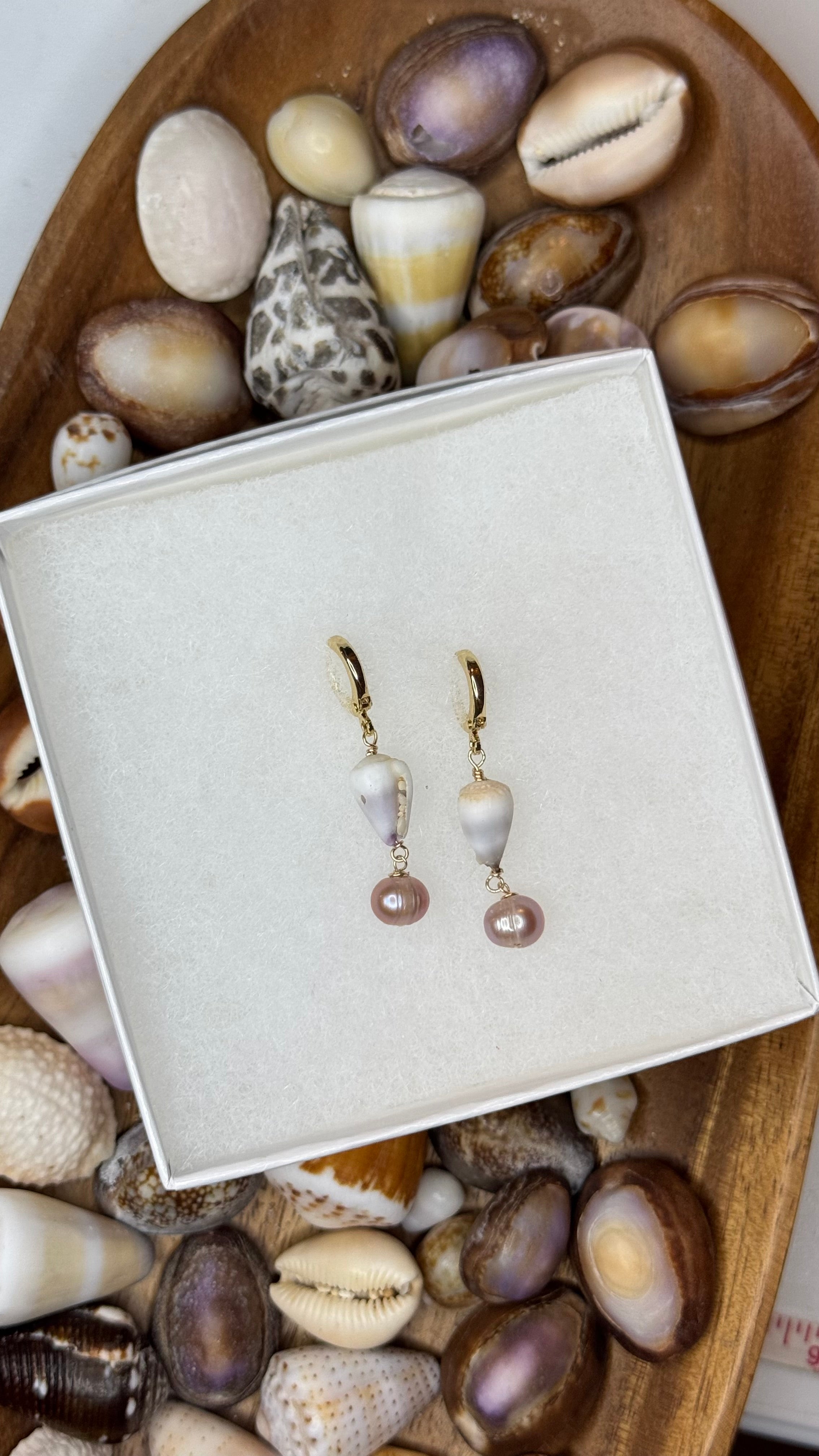 Shell & Pearl Earrings