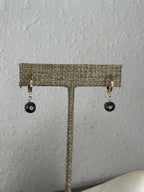 ‘Ele‘ele Pearl Huggies