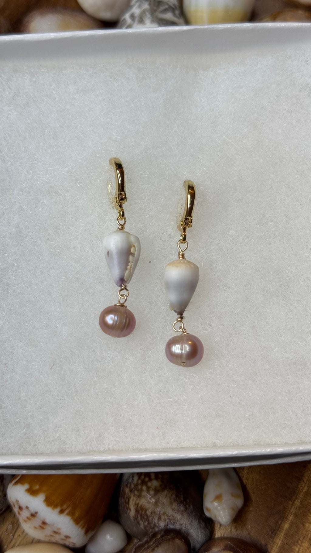 Shell & Pearl Earrings