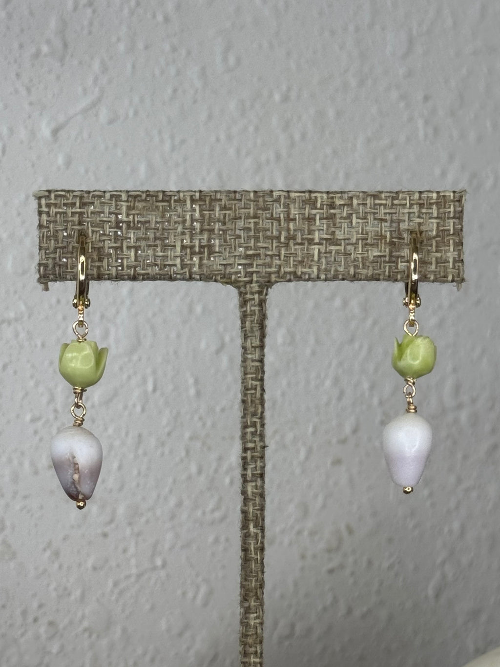 Shell & Pua Earrings